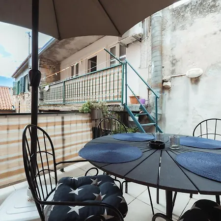 Rebecca Vendégház 3*