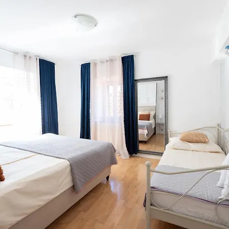 Gostinjska kuća Rebecca 3*